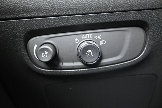 Used 2024 Buick Encore GX Sport Touring w/ Comfort Package FWD image 16