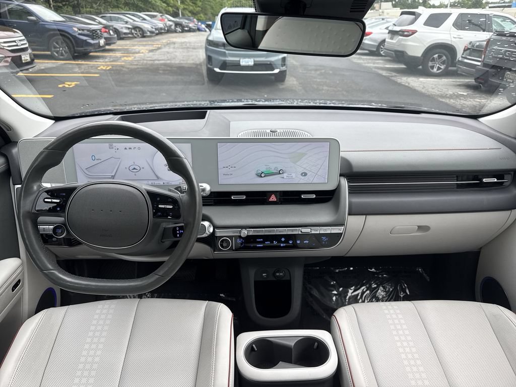 Used 2023 Hyundai Ioniq 5 Limited AWD/4WD image 23