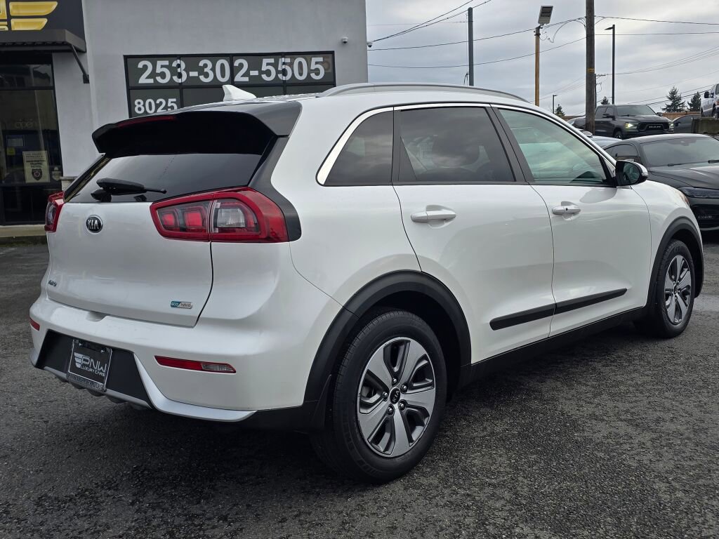 Used 2019 Kia Niro EX image 10