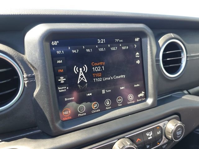 Used 2023 Jeep Wrangler Unlimited Sahara w/ Cold Weather Group image 22