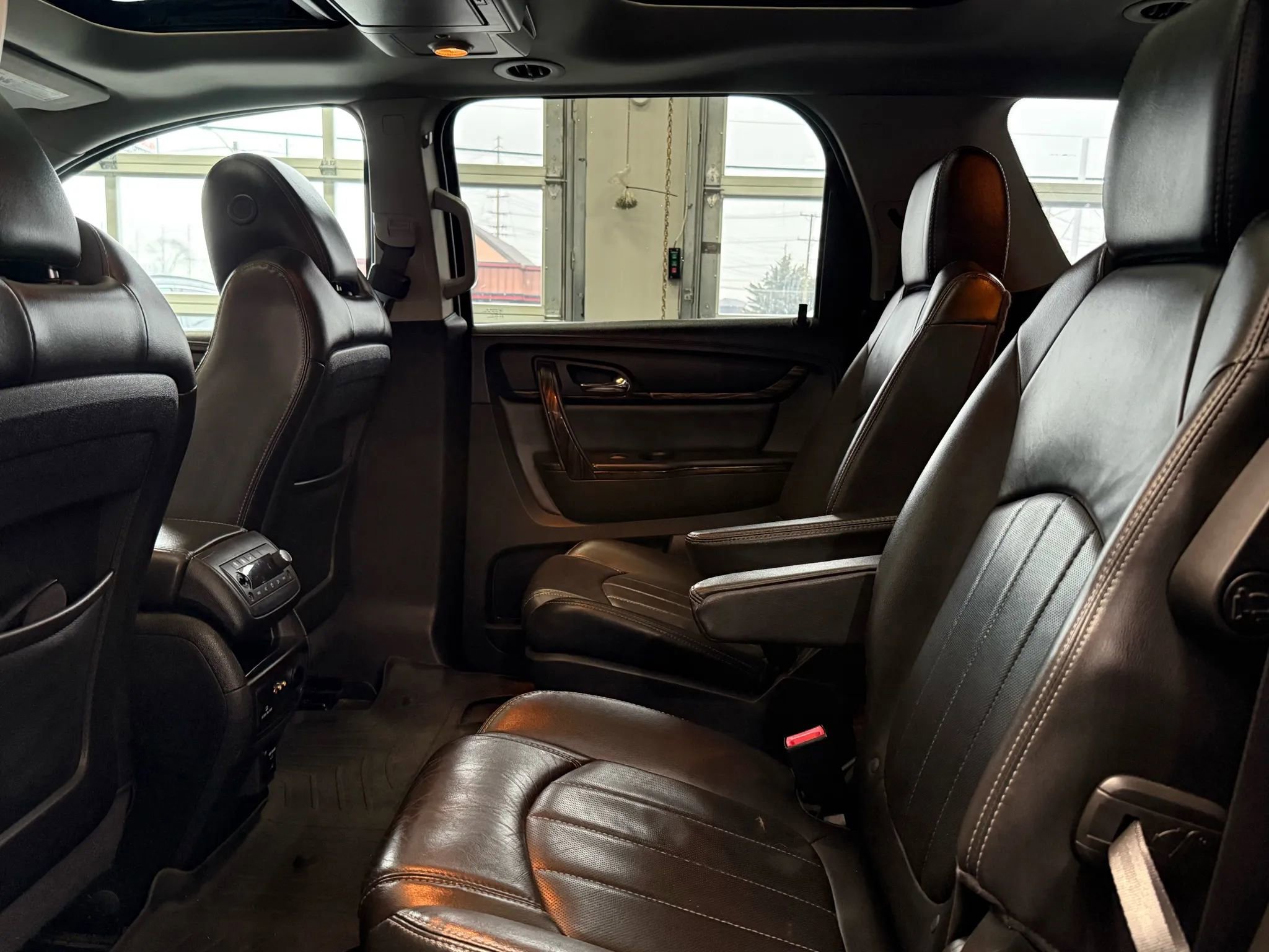 Used 2016 GMC Acadia Denali image 24