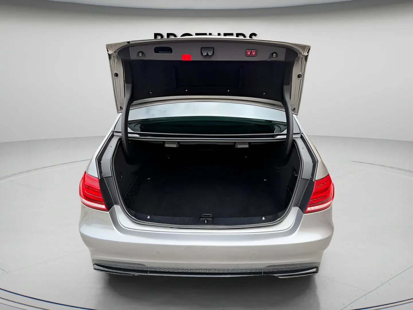 Used 2014 Mercedes-Benz E 63 AMG S-Model image 20