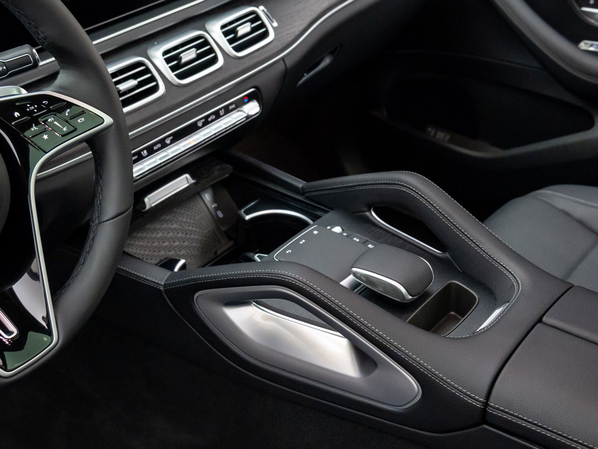 New 2026 Mercedes-Benz GLE 450 4MATIC image 13