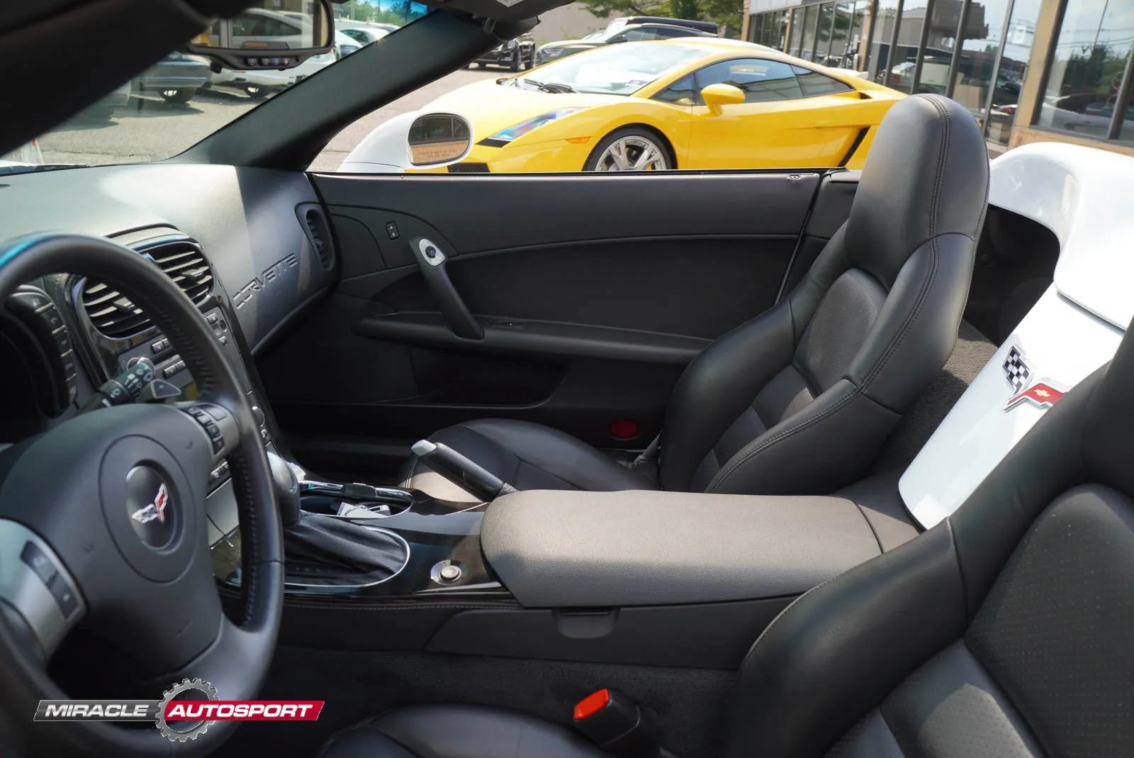 Used 2009 Chevrolet Corvette Convertible w/ Preferred Equipment Group RWD image 21