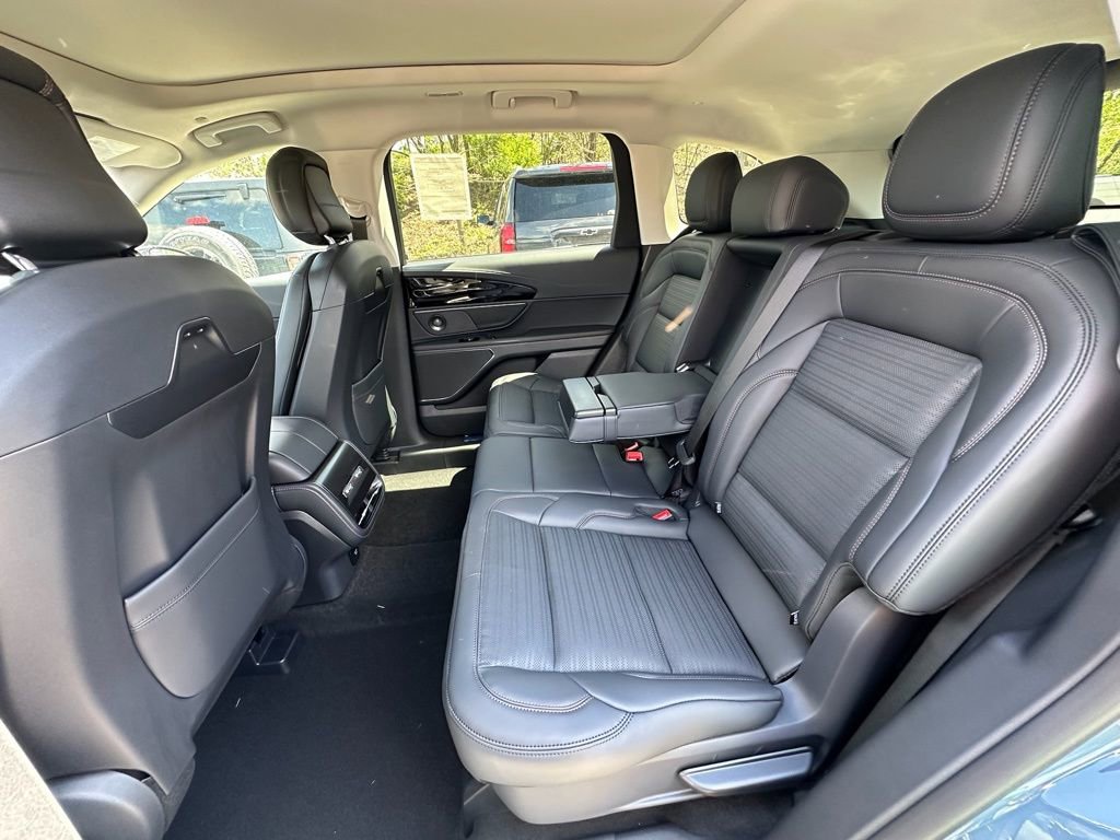 New 2026 Lincoln Nautilus Reserve w/ Jet Appearance Package AWD/4WD image 19