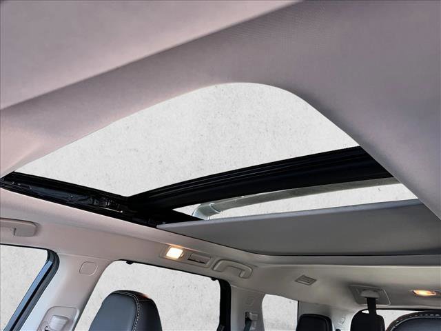 Used 2023 Nissan Pathfinder Platinum image 13