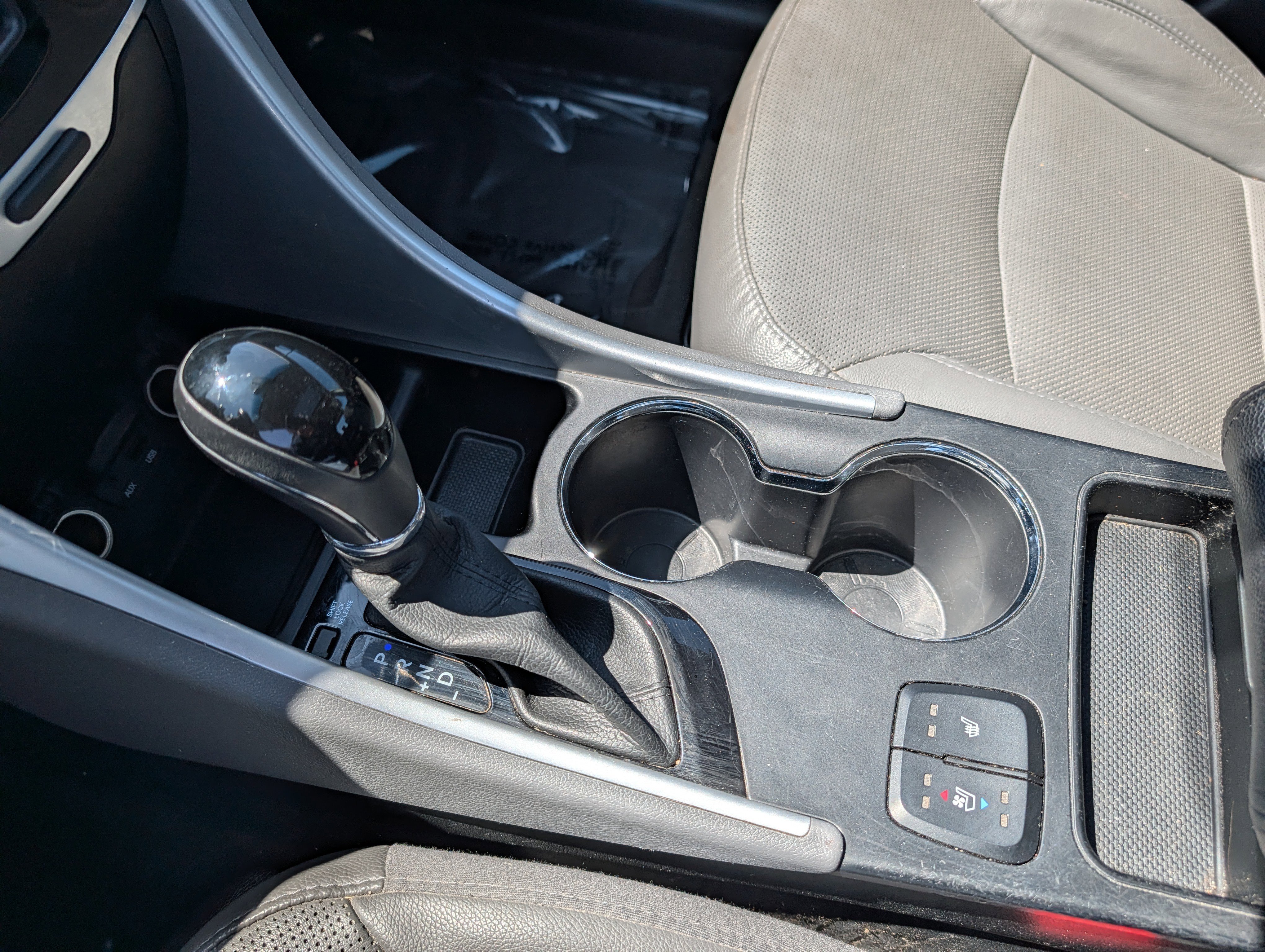 Used 2014 Hyundai Sonata Limited image 18