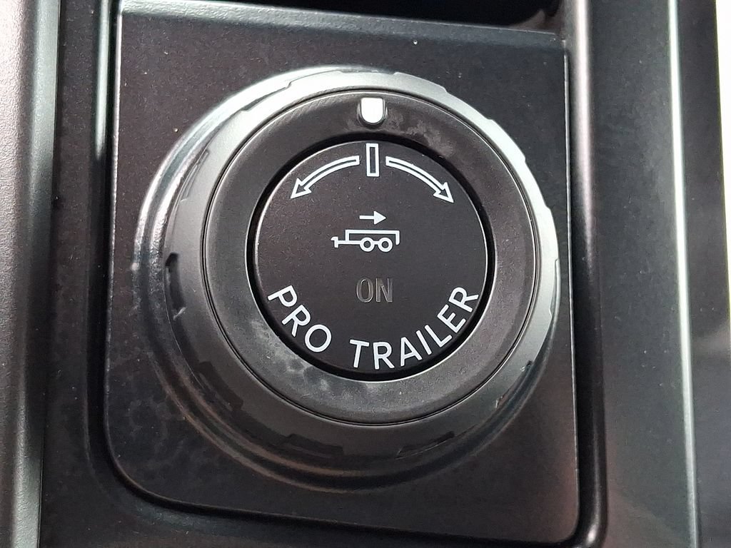 Used 2024 Ford F150 Lariat AWD/4WD image 29