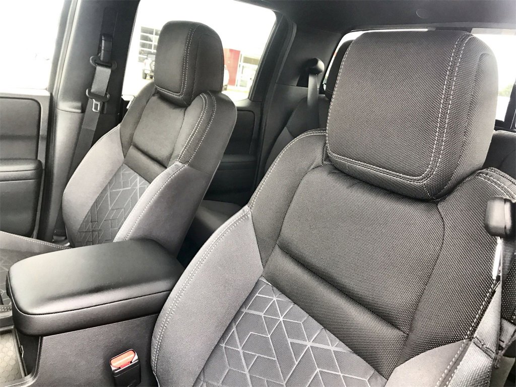 New 2026 Nissan Frontier SV w/ All-Weather Content Package image 11