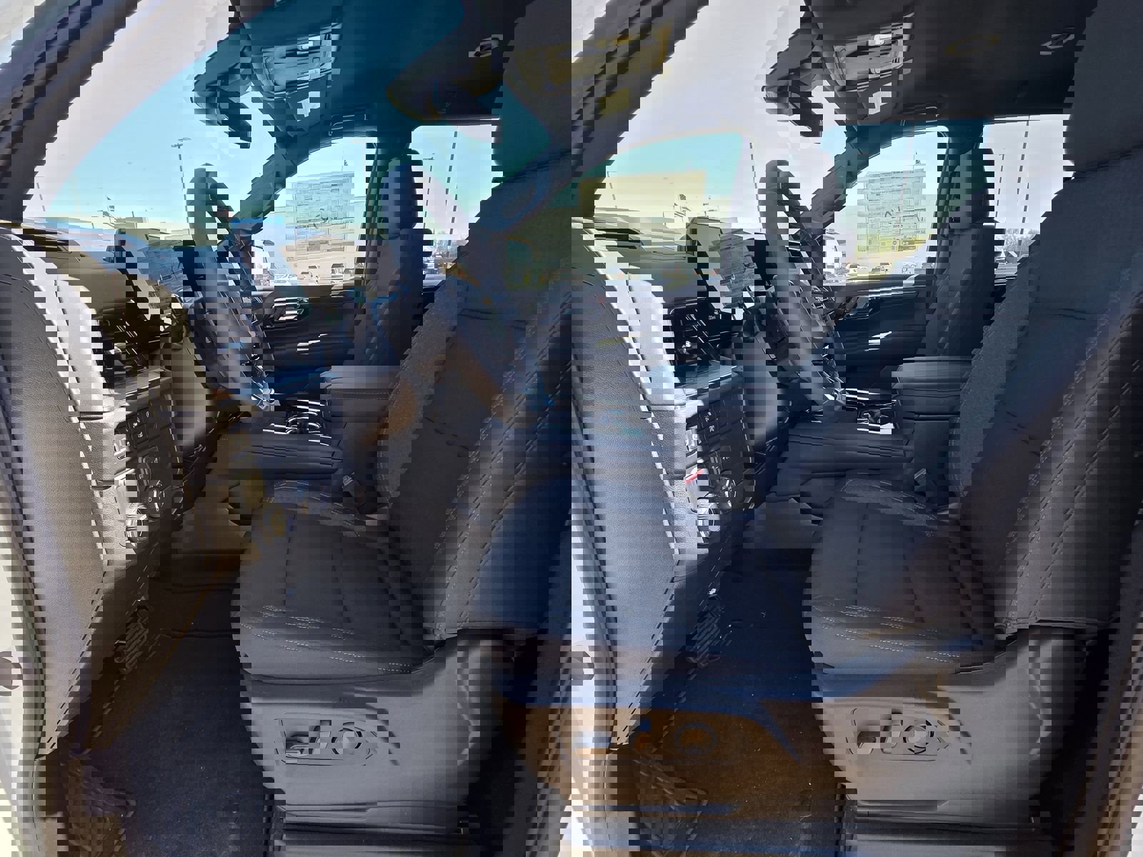 New 2026 Chevrolet Tahoe LS image 12