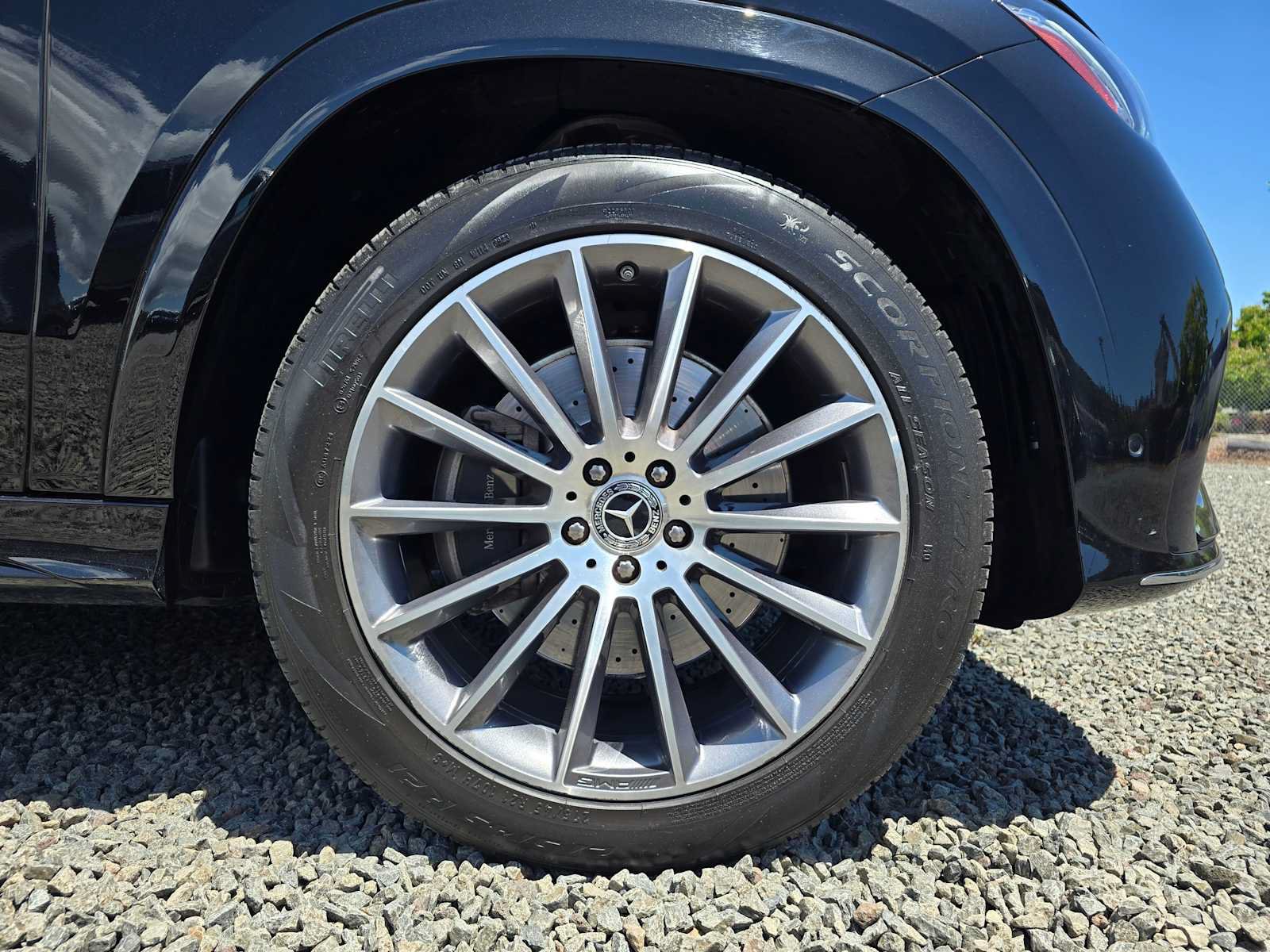 Used 2024 Mercedes-Benz GLE 580 4MATIC image 9