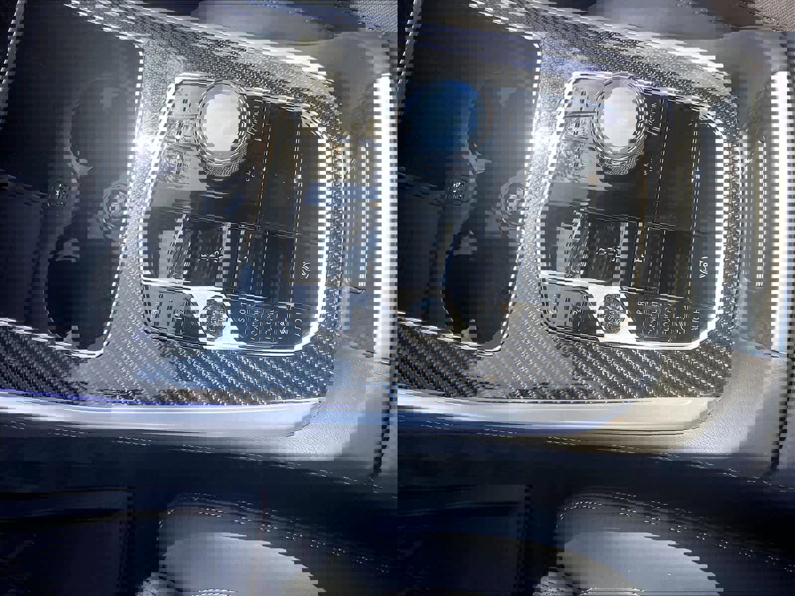 Used 2025 BMW X5 M60i image 18