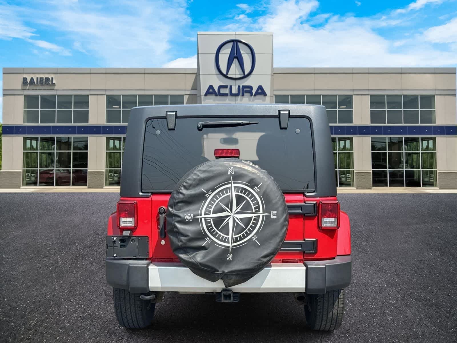 Used 2012 Jeep Wrangler Unlimited Sahara w/ Connectivity Group AWD/4WD image 4