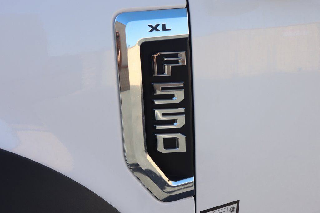 Used 2020 Ford F550 2WD Regular Cab Super Duty image 53