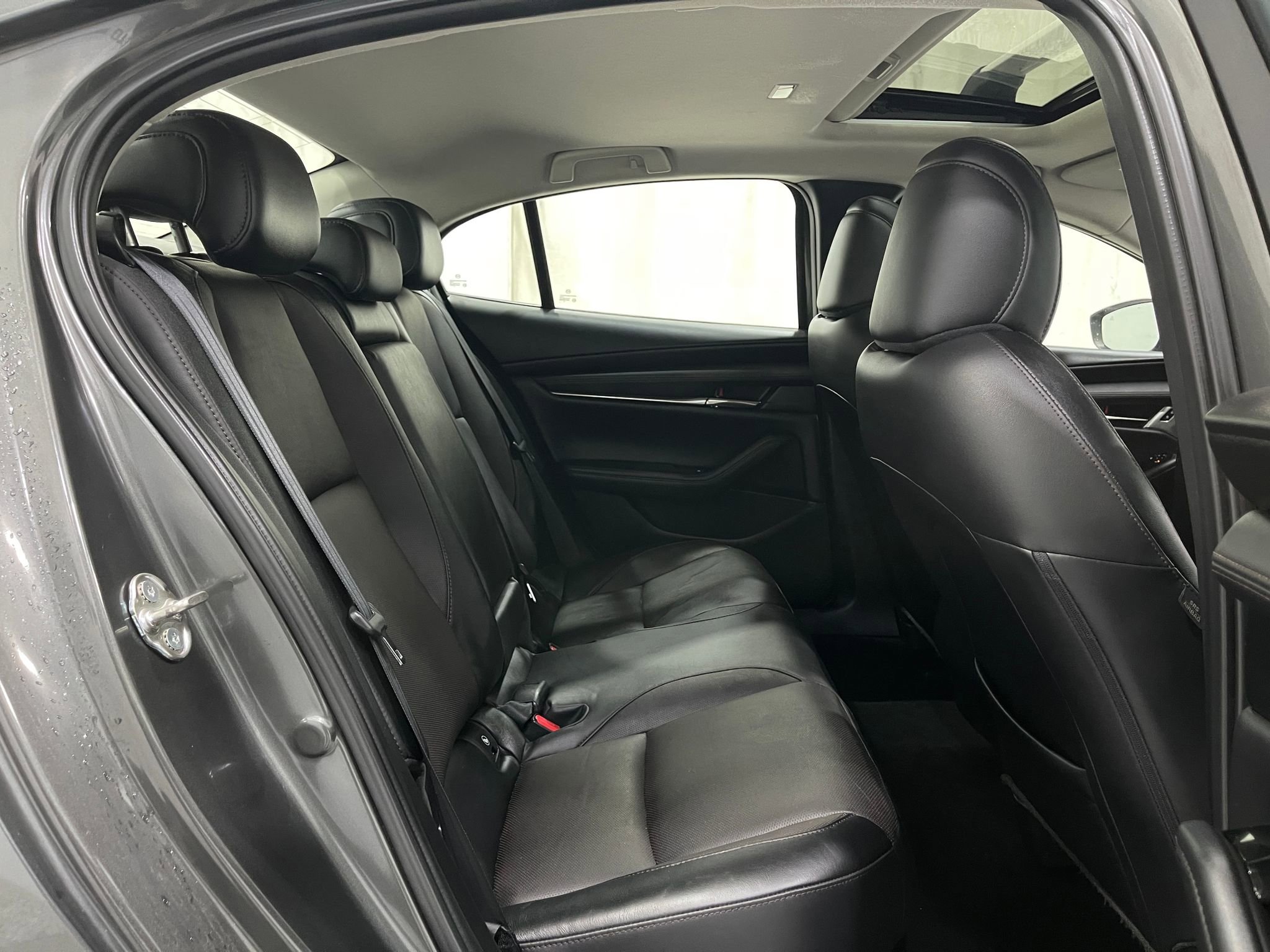 Used 2020 MAZDA MAZDA3 AWD Sedan w/ Premium Package image 31