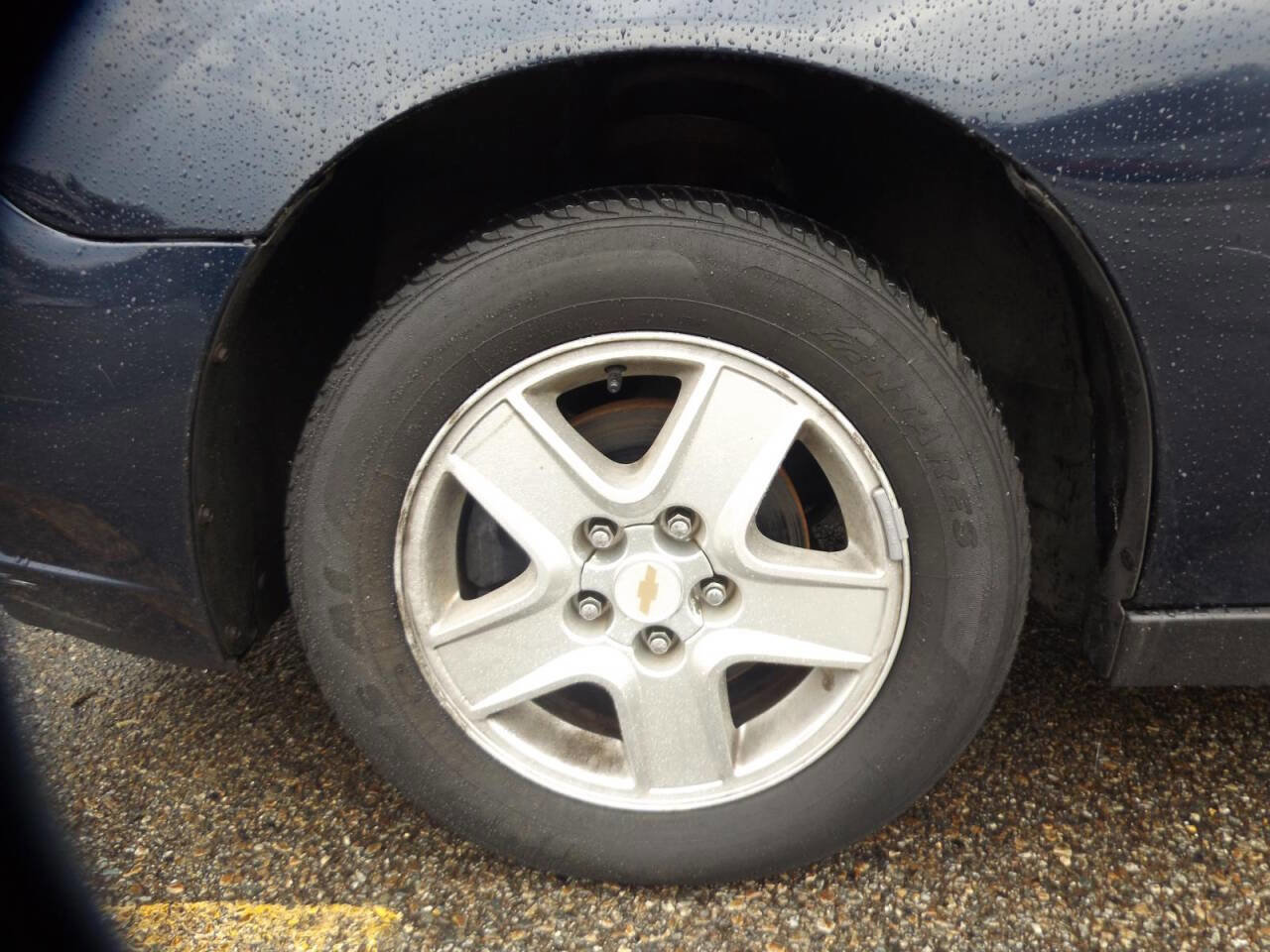 Used 2004 Chevrolet Malibu LS w/ Preferred Equipment Group image 21