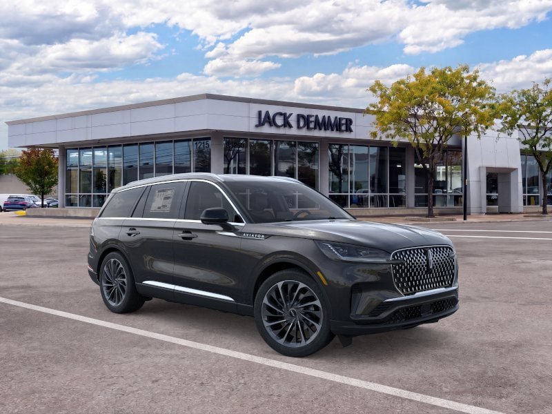 New 2026 Lincoln Aviator Reserve w/ Illumination Package AWD/4WD image 10