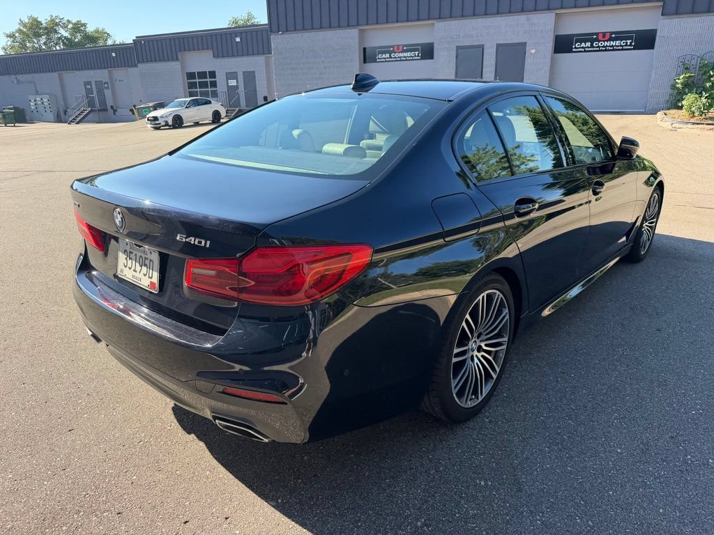 Used 2019 BMW 540i xDrive w/ M Sport Package AWD/4WD image 11