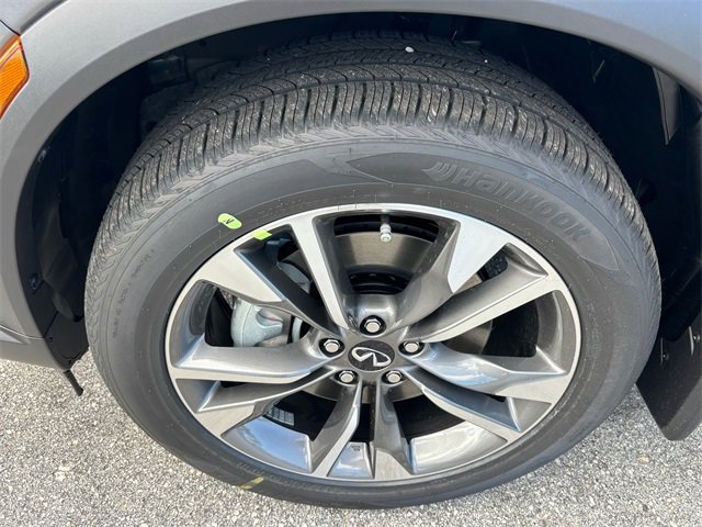 New 2026 INFINITI QX60 Pure w/ Family Package image 9