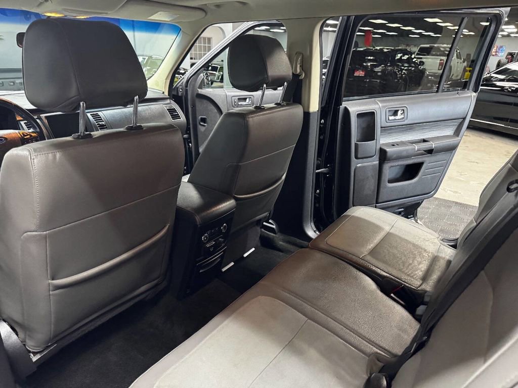 Used 2018 Ford Flex SEL w/ Equipment Group 202A image 45