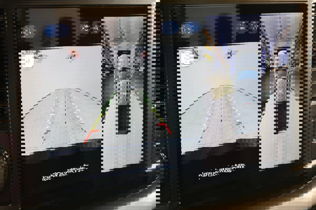 Used 2024 Ford F150 XLT w/ Mobile Office Package image 7