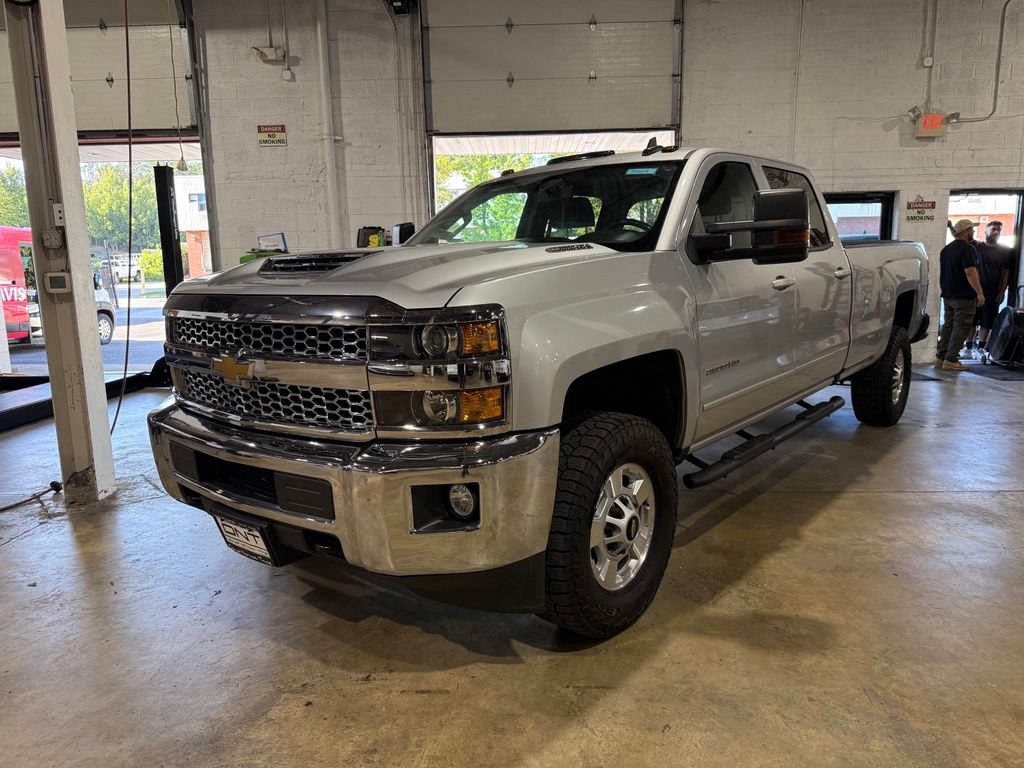 Used 2019 Chevrolet Silverado 2500 LT w/ LT Convenience Package AWD/4WD image 7