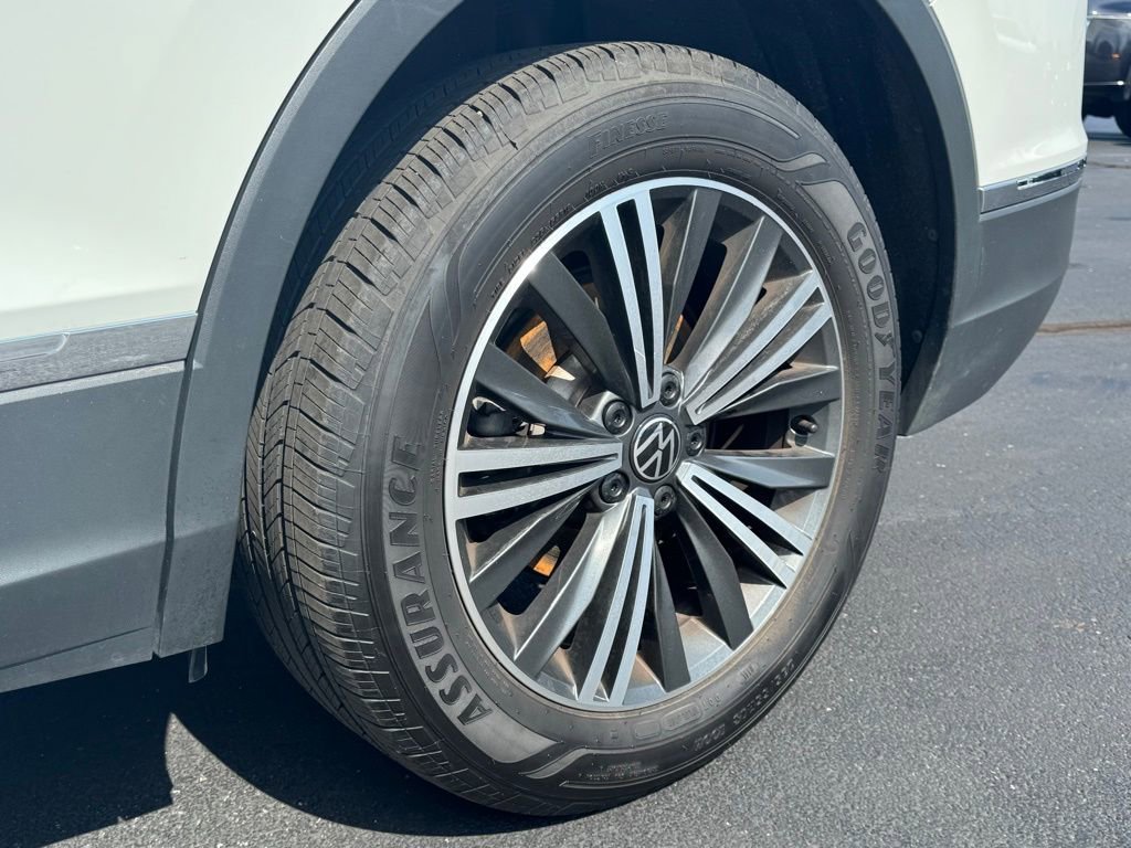 Used 2024 Volkswagen Tiguan Wolfsburg Edition FWD image 31