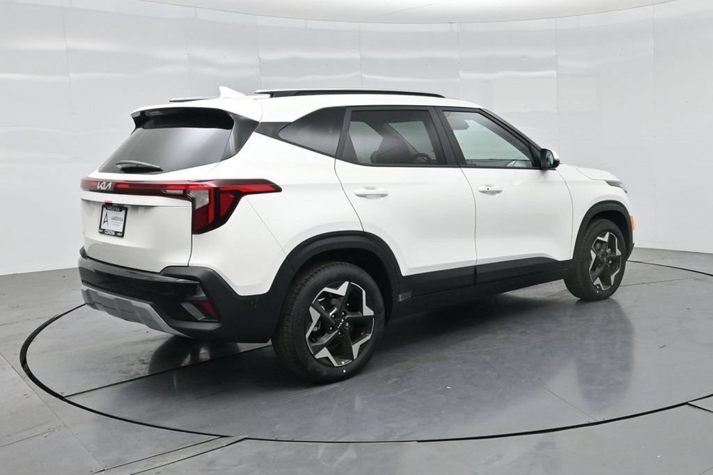 New 2026 Kia Seltos S FWD image 42