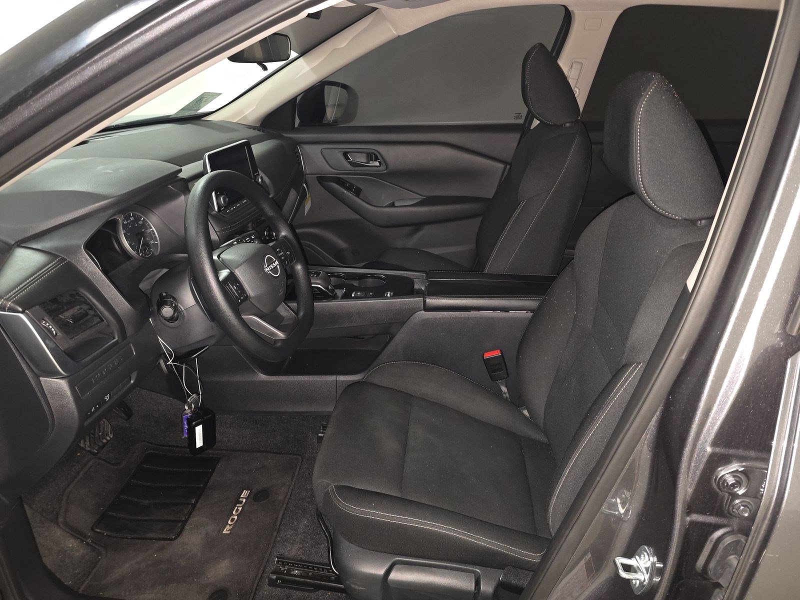 Used 2026 Nissan Rogue S image 10