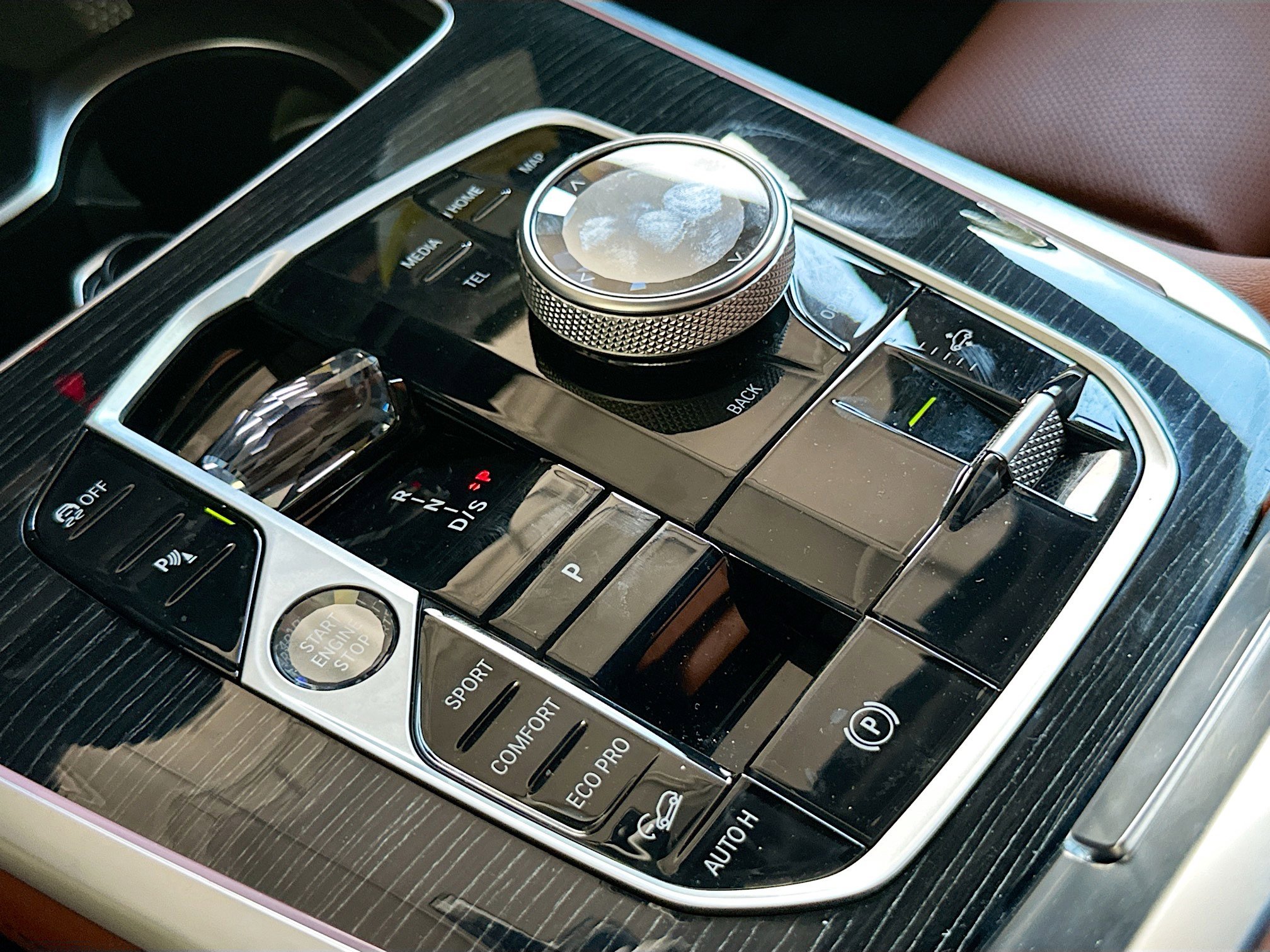 Used 2025 BMW X7 M60i image 17