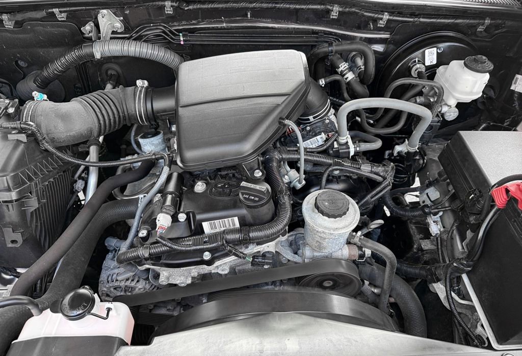 Used 2022 Toyota Tacoma SR5 image 30