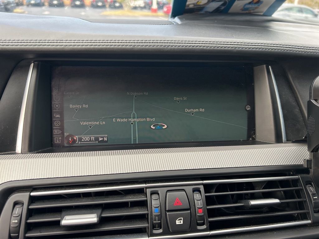 Used 2016 BMW M5 image 13