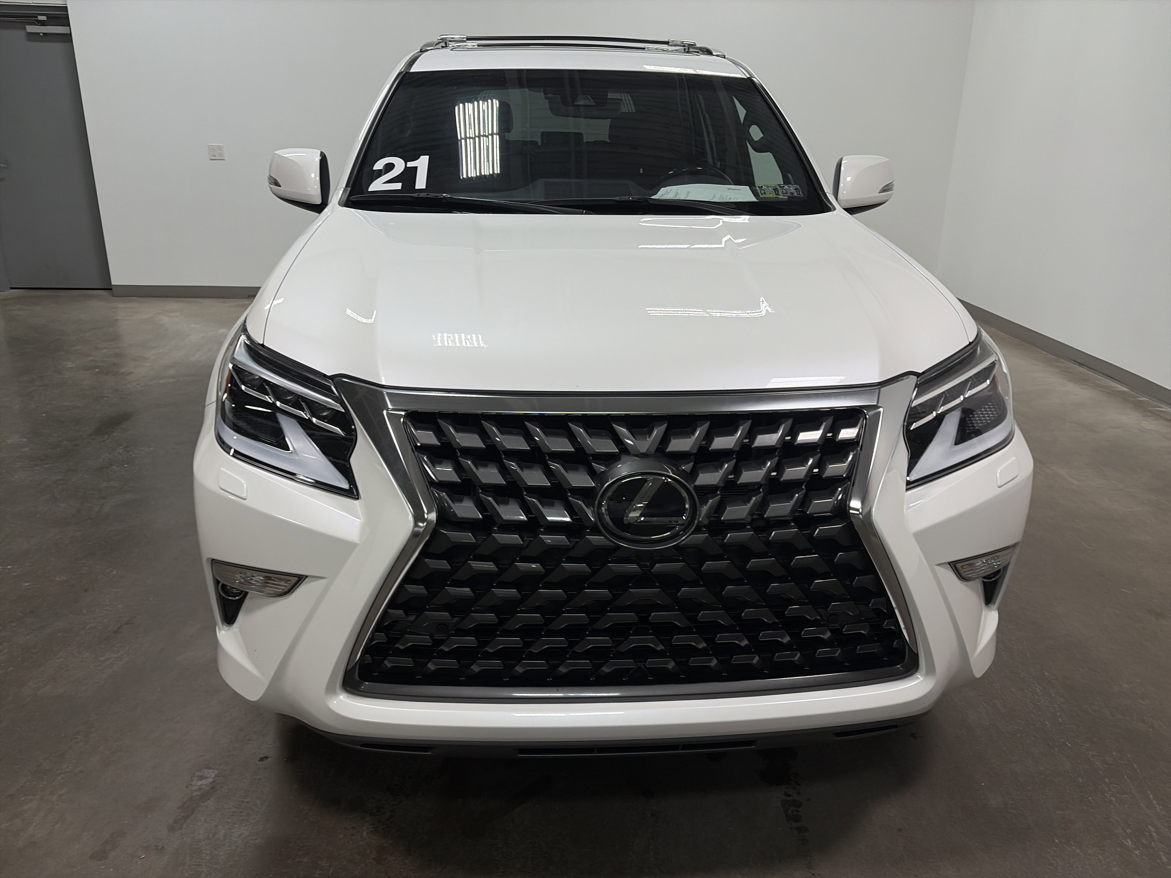 Used 2021 Lexus GX 460 Premium w/ Premium Package image 41