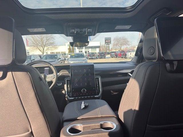 New 2026 GMC Yukon XL Elevation w/ Elevation Premium Package image 15
