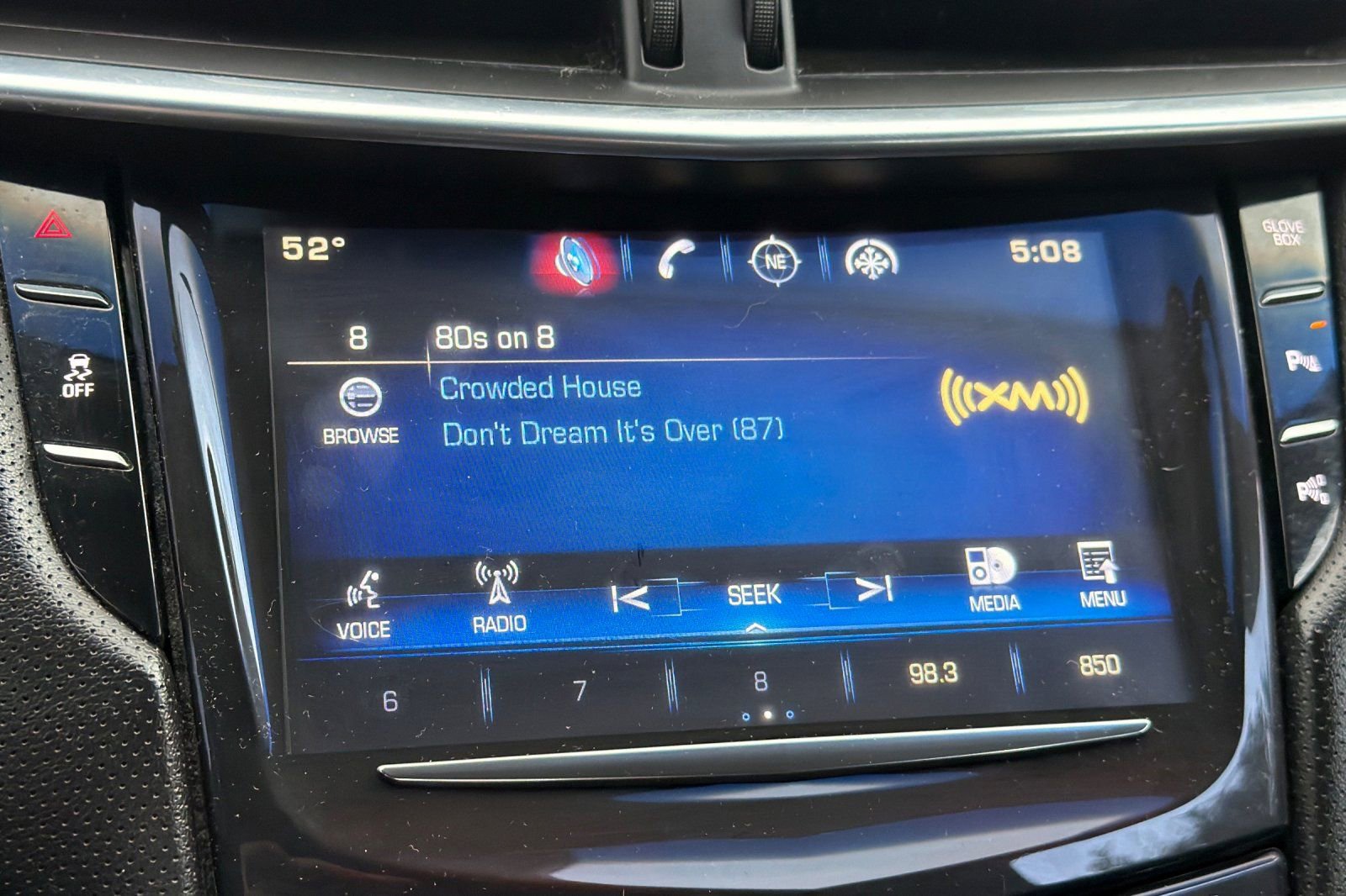 Used 2015 Cadillac XTS Luxury image 17