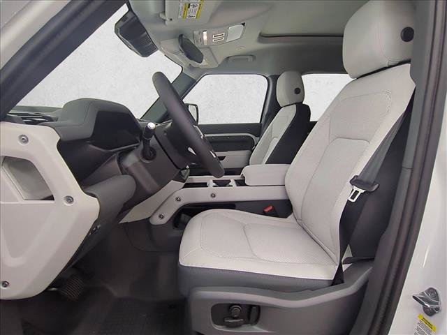 New 2026 Land Rover Defender 110 S AWD/4WD image 4