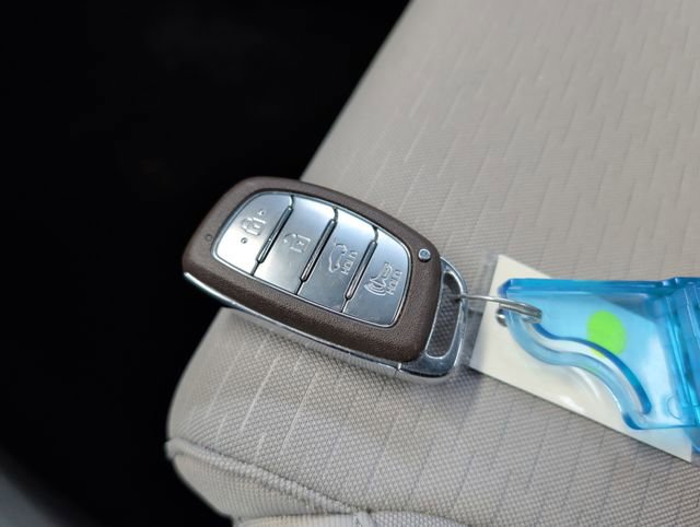 Used 2021 Hyundai Tucson Sport AWD/4WD image 30