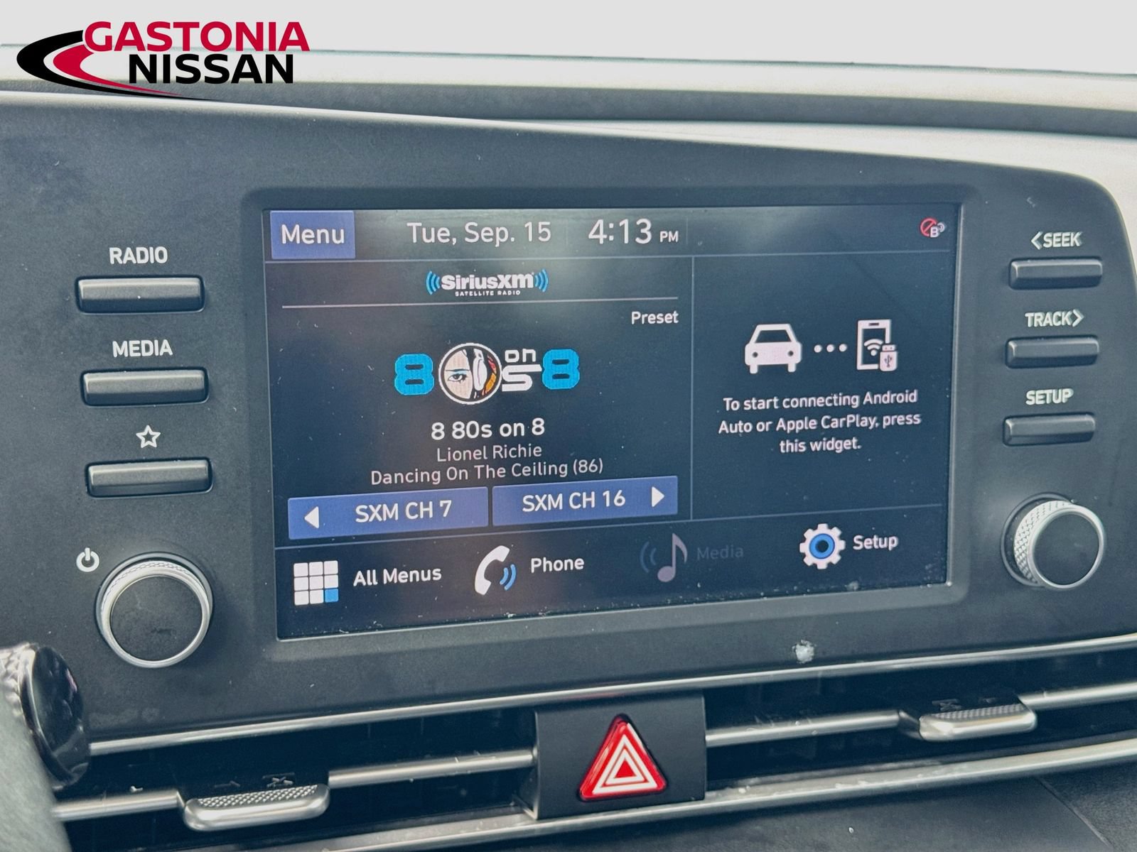Used 2023 Hyundai Elantra SEL FWD image 18