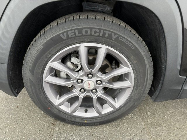 Used 2022 GMC Terrain SLT w/ LPO, Floor Liner Package FWD image 6