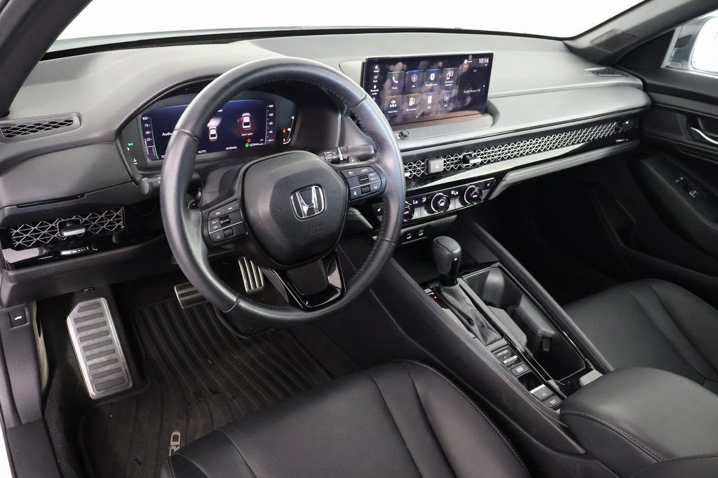 Used 2024 Honda Accord Sport image 7