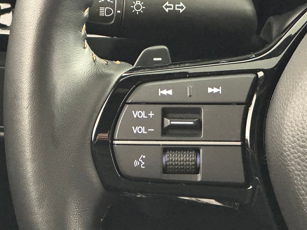 Used 2026 Honda CR-V Sport Touring image 32