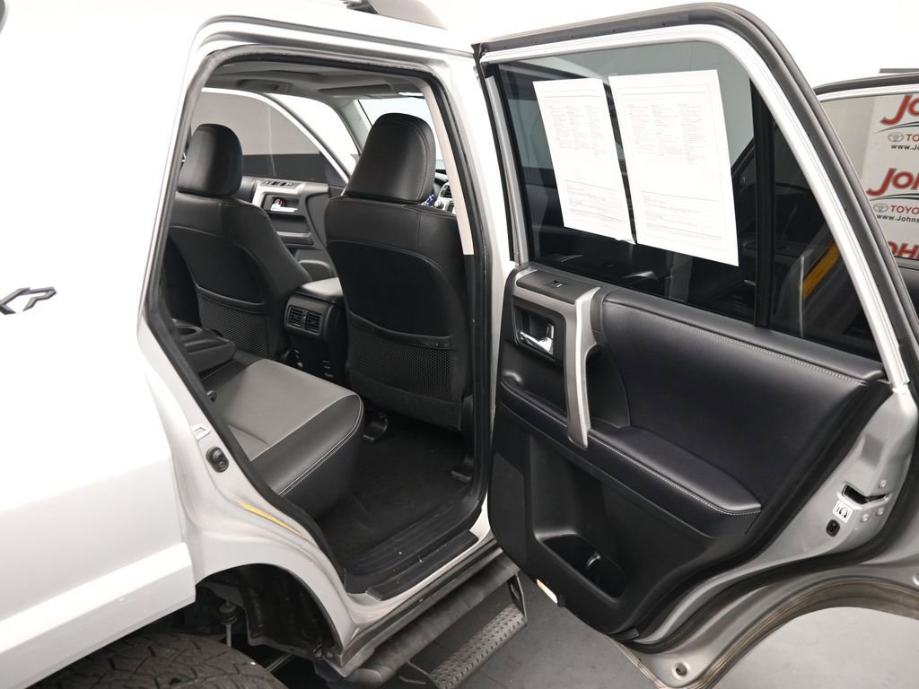 Used 2019 Toyota 4Runner SR5 Premium image 22