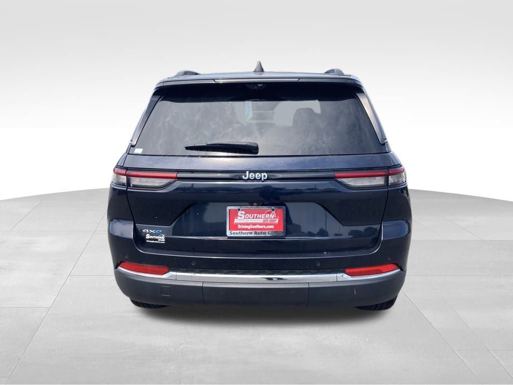 New 2024 Jeep Grand Cherokee Limited 4xe w/ Luxury Tech Group II image 4