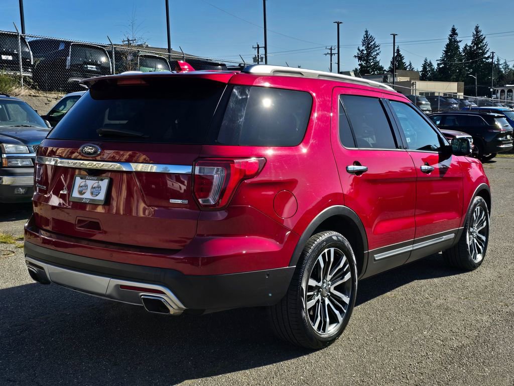 Used 2016 Ford Explorer Platinum image 8