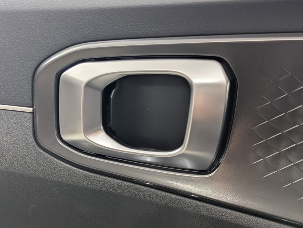 New 2026 Kia Sorento S w/ S Panoramic Sunroof Package FWD image 14