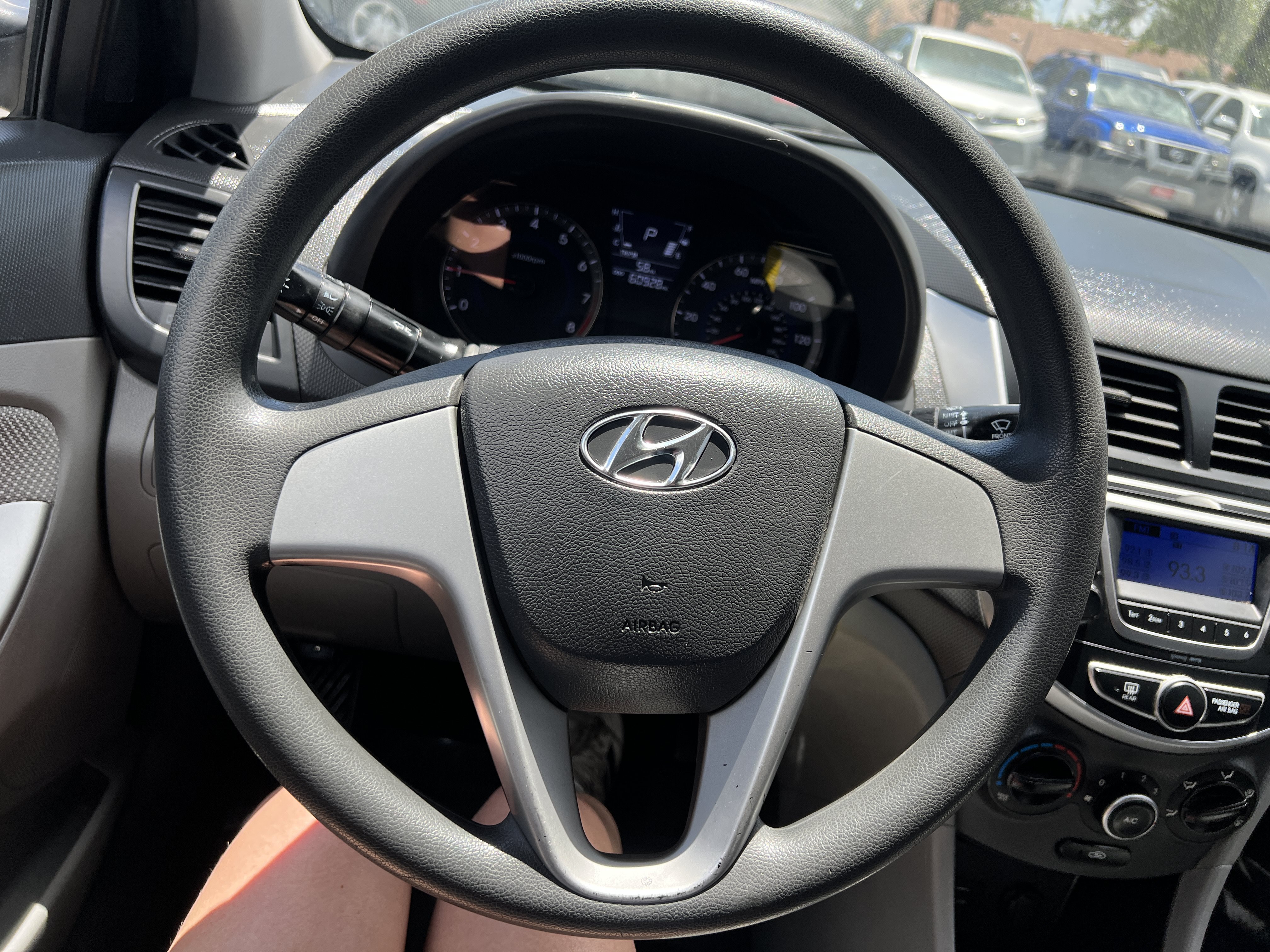 Used 2014 Hyundai Accent GLS FWD image 18