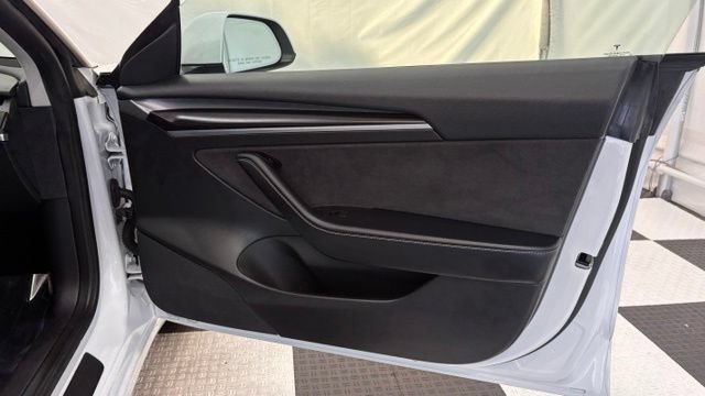 Used 2022 Tesla Model 3 RWD image 22