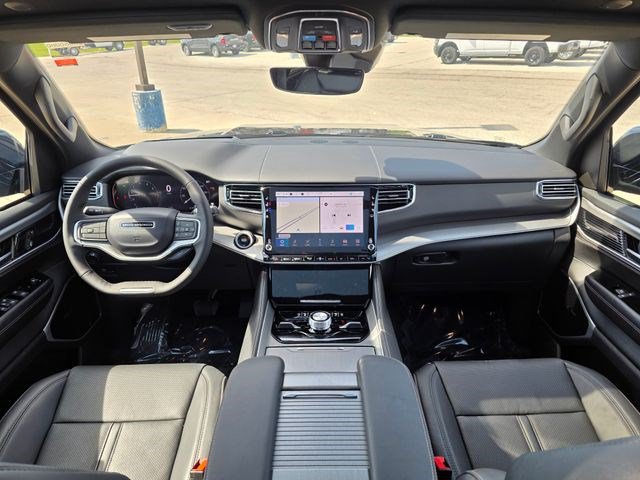New 2026 Jeep Grand Wagoneer Limited AWD/4WD image 27