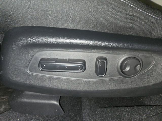 Used 2023 Honda CR-V EX image 12