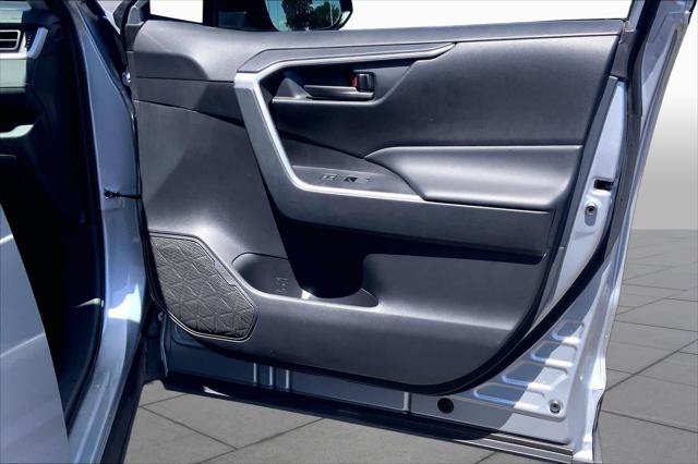 Certified 2024 Toyota RAV4 LE FWD image 23
